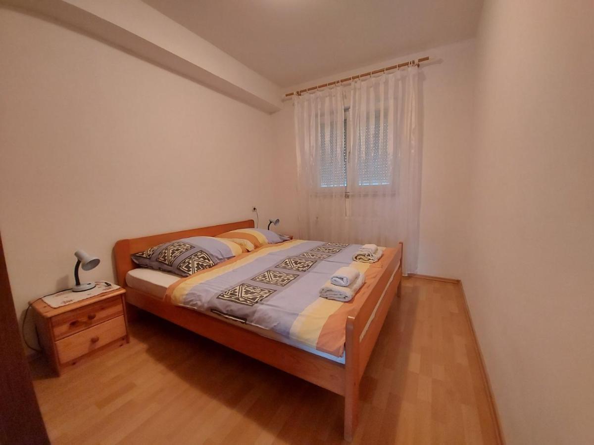 Apartment Pezic Krk Town Exteriér fotografie